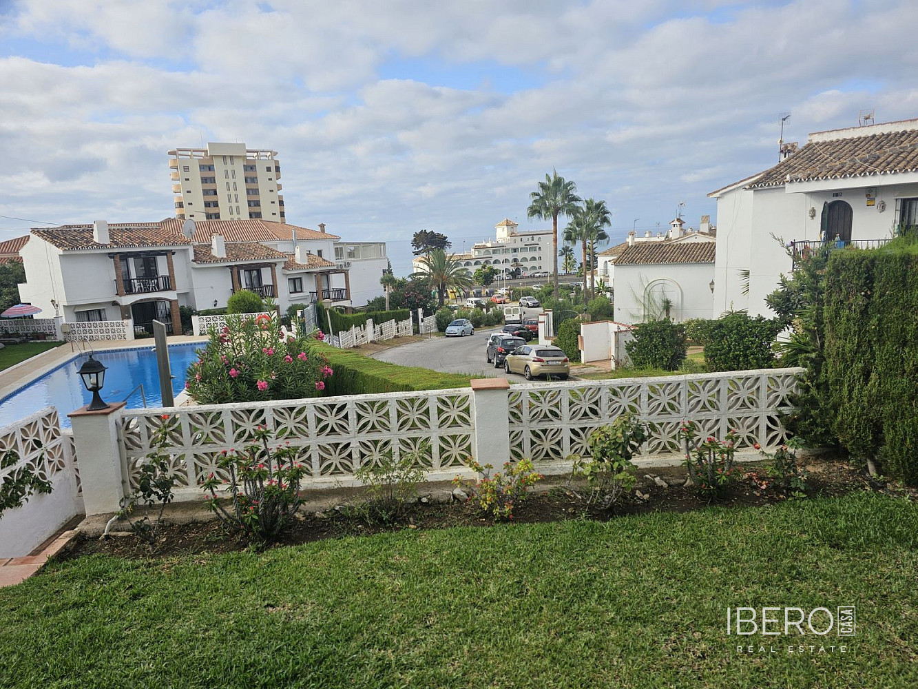 Piso 3+kk – Mijas, Riviera del Sol - Fase VIII, Urbanización Sitio de Calahonda - Vista 3