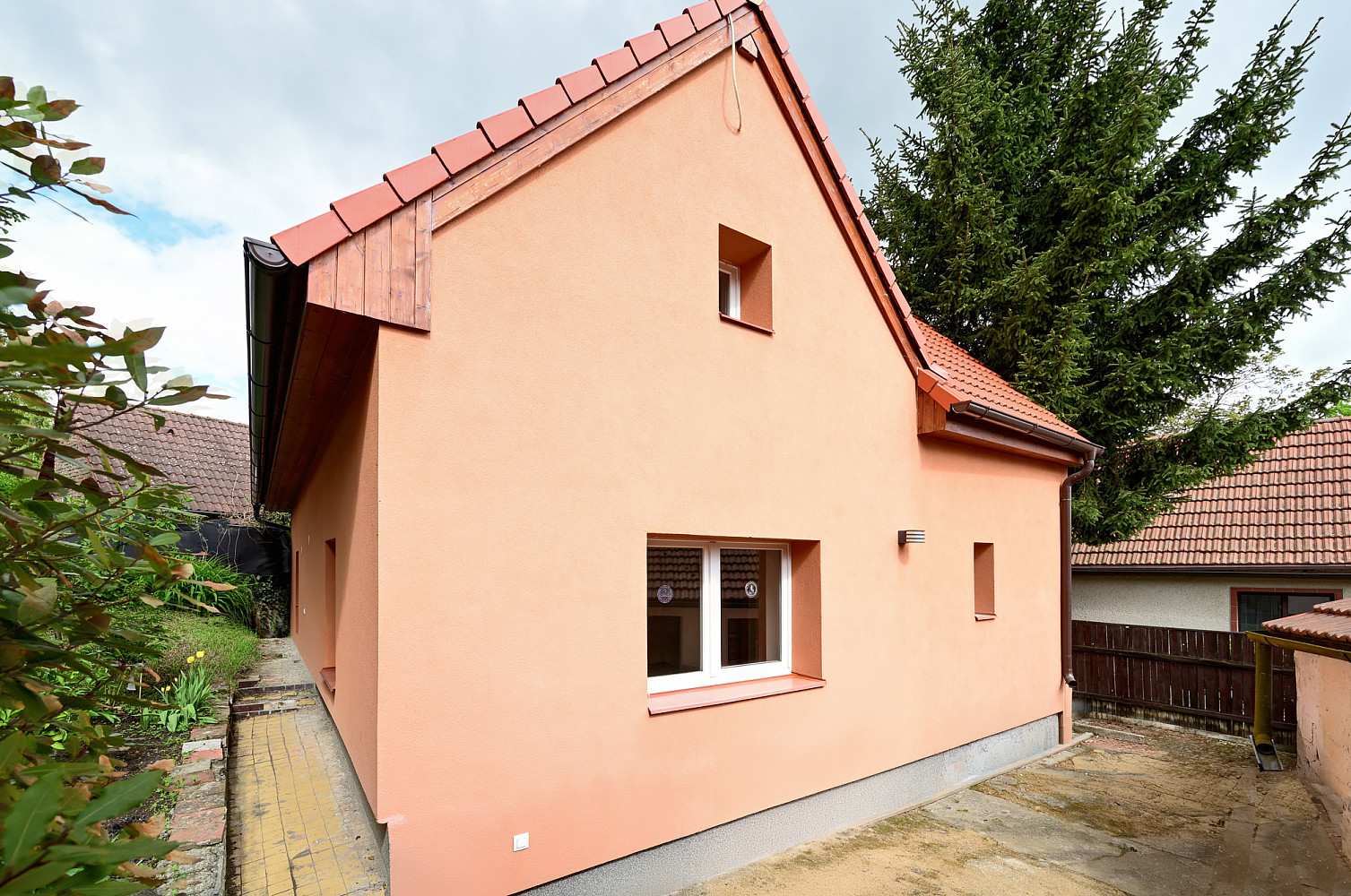 Prodej domu 123 m² s pozemkem 335 m² — photo 2