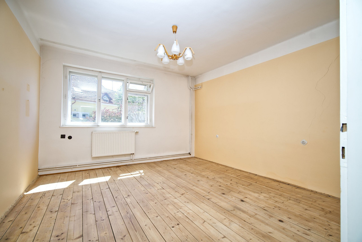 Prodej domu 238 m² s pozemkem 699 m² – fotografie 3
