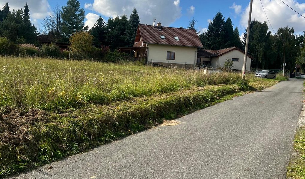 Prodej stavebního pozemku 1 180 m², Kunice – náhled fotky 4