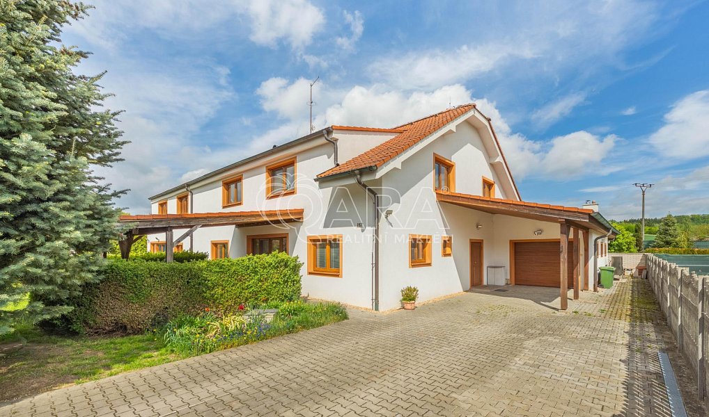 Prodej domu 362 m² s pozemkem 1 568 m², Zvánovice – náhled fotky 22