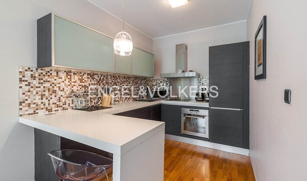 Pronájem bytu 2+kk 61 m², Praha – náhled fotky 2