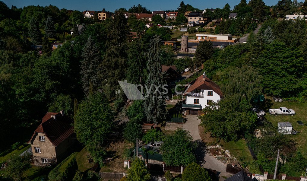 Prodej domu 220 m² s pozemkem 906 m², Mnichovice – náhled fotky 2