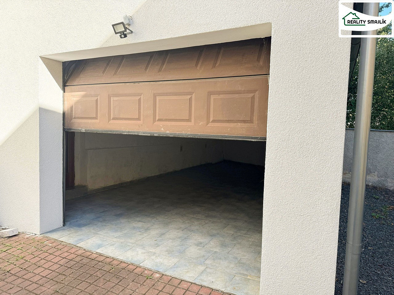 Pronájem garáže, 30 m² ve Františkových Lázních