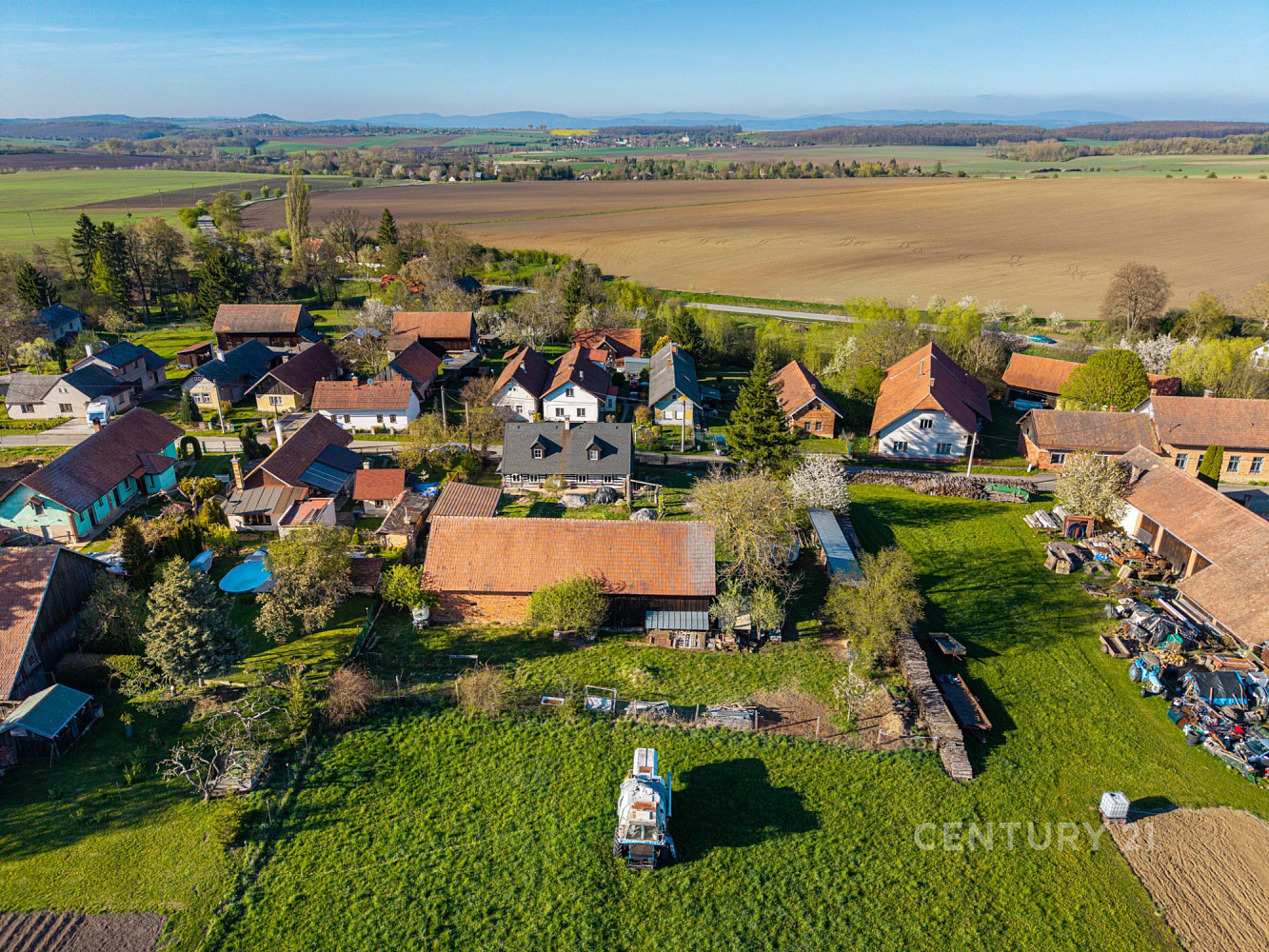 Prodej stavebního pozemku 800 m² – fotografie 4