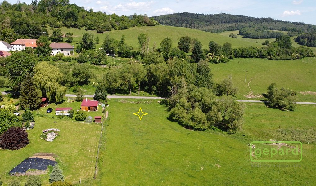 Prodej stavebního pozemku 975 m², Hořice na Šumavě – náhled fotky 5