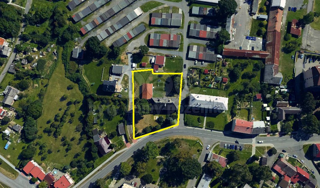 Prodej nájemního domu, činžáku 386 m², Bílovec – náhled fotky 2