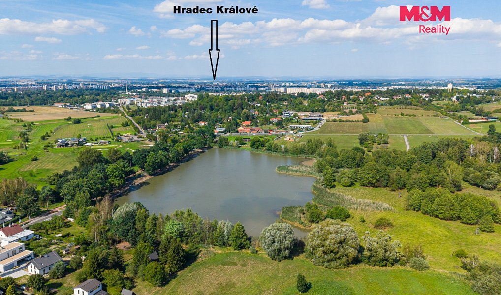 Prodej stavebního pozemku 730 m², Hradec Králové – náhled fotky 4