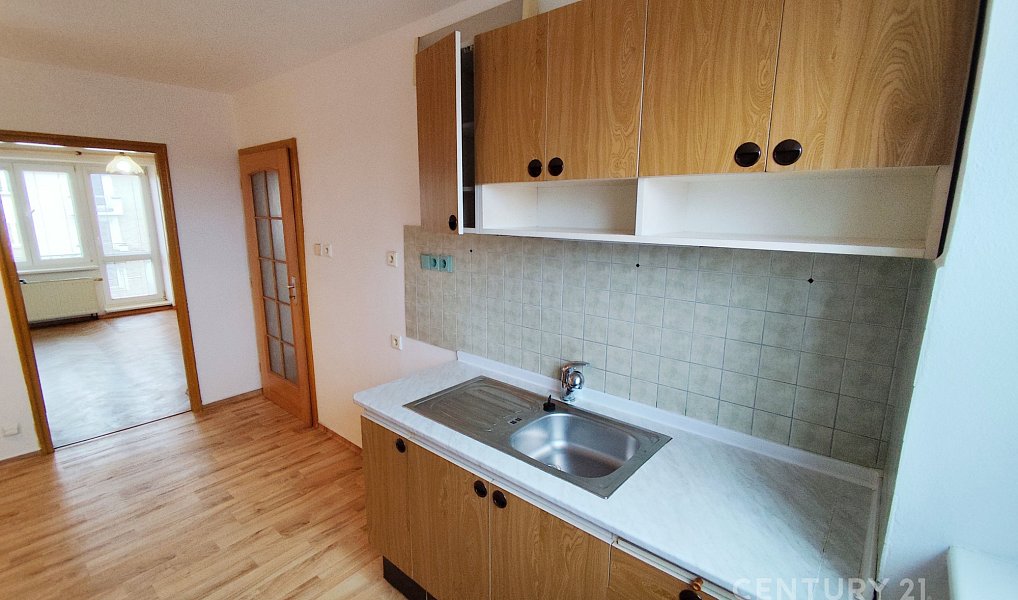 Pronájem bytu 2+1 58 m², Jindřichův Hradec – náhled fotky 2