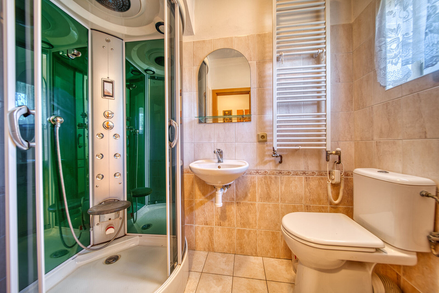 Prodej domu 142 m² s pozemkem 681 m² – fotografie 3