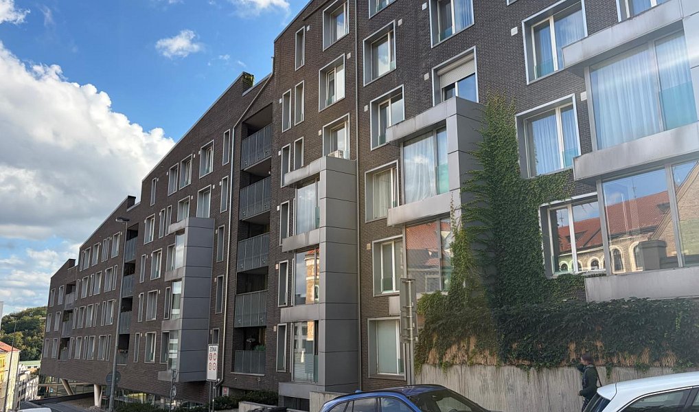 Pronájem garážového stání 12m2 Švédská, Praha - Smíchov, Praha – náhled fotky 3