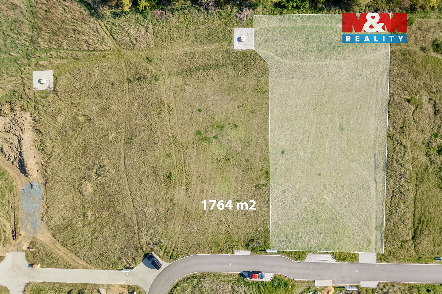 Prodej stavebního pozemku 1 764 m² – pohled 4