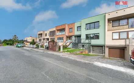 Pronájem domu 180 m² s pozemkem 354 m², Ke Koupališti, Tlučná, okres Plzeň-sever
