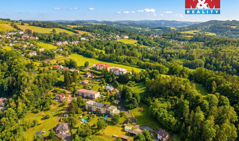 Prodej domu 270 m² s pozemkem 449 m², Benešov u Semil – náhled fotky 25