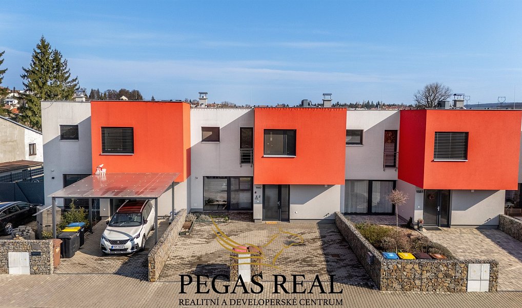 Prodej domu 144 m² s pozemkem 502 m², Rosice – náhled fotky 9