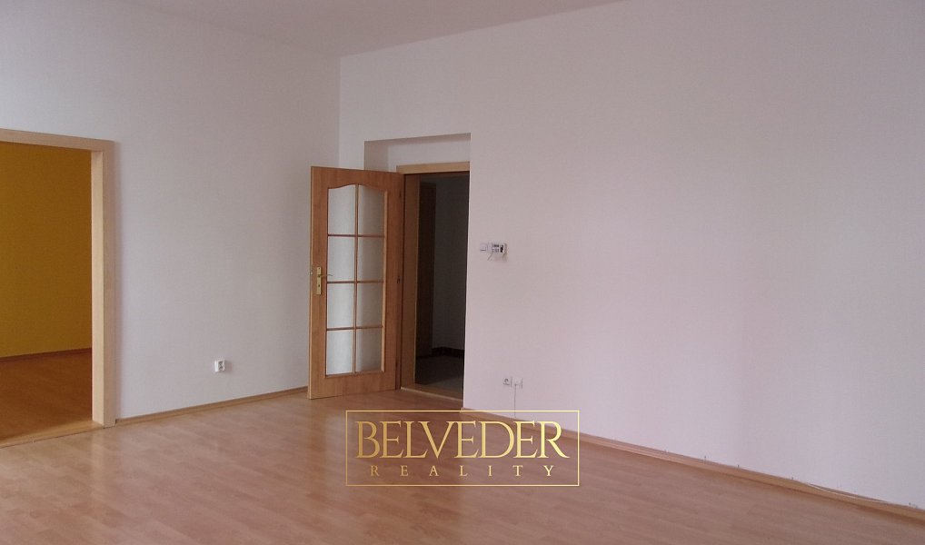 Pronájem bytu 2+1 74 m², Teplice – náhled fotky 4