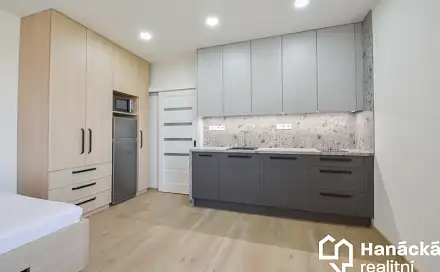 Prodej bytu 1+kk 27 m², Masarykova třída, Olomouc - Hodolany