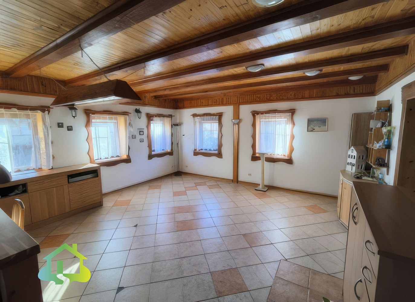 Prodej domu 106 m² s pozemkem 786 m² — photo 3