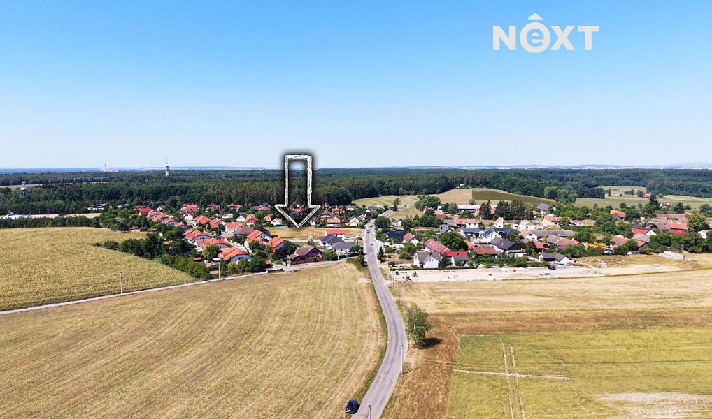 Prodej stavebního pozemku 3 478 m², Býšť – náhled fotky 3