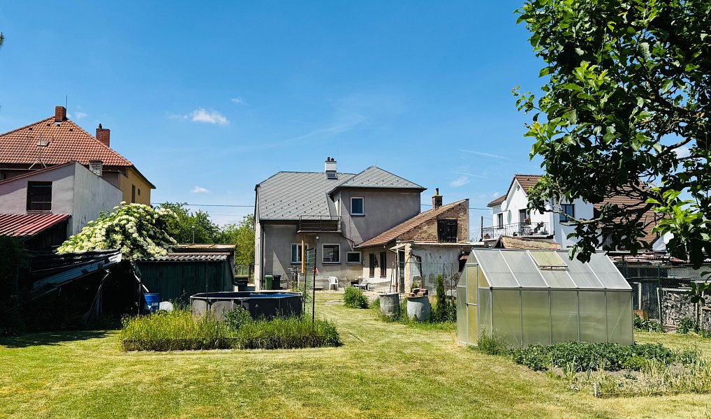 Prodej domu 240 m² s pozemkem 1 207 m², Ostřešany – náhled fotky 13