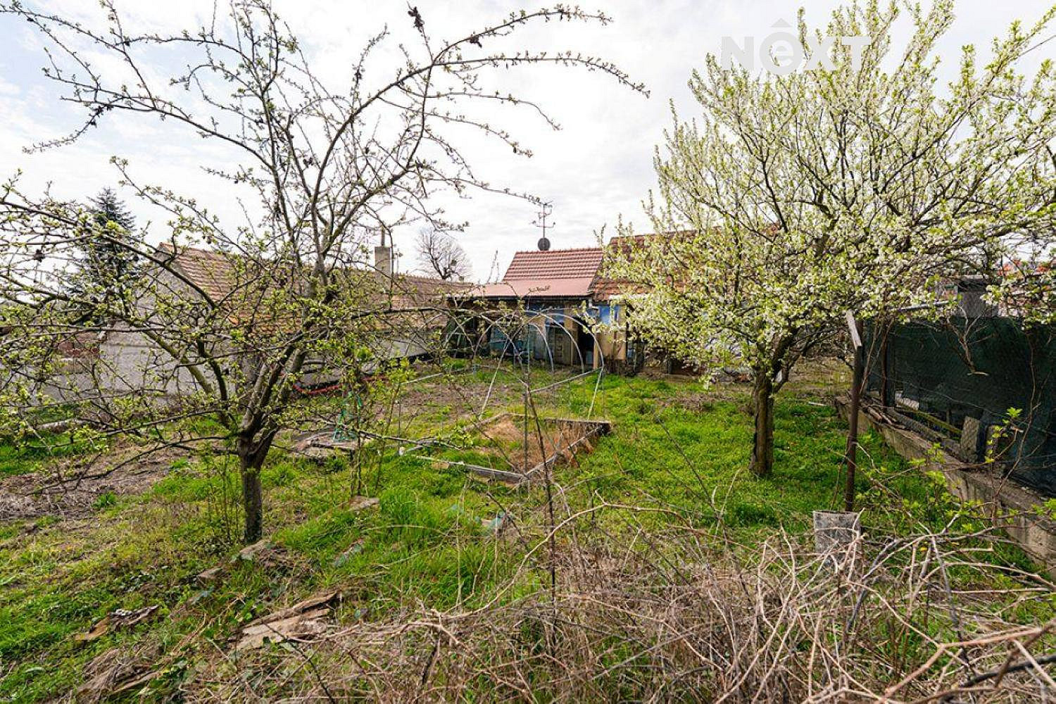 Prodej stavebního pozemku 423 m² – pohled 3