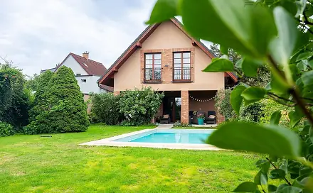 Prodej domu 212 m² s pozemkem 997 m², Praha 9 - Horní Počernice