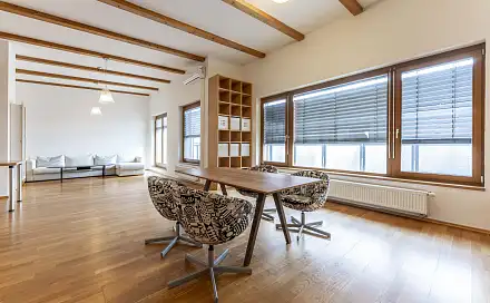 Pronájem bytu 3+kk 106 m²