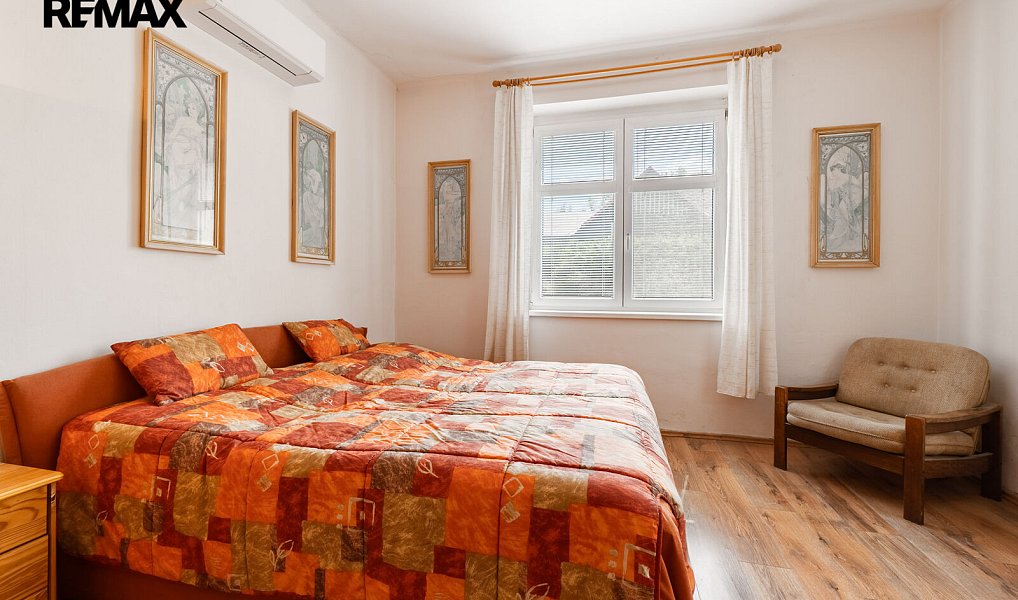 Prodej ubytovacího objektu 421 m², Kytlice – náhled fotky 30