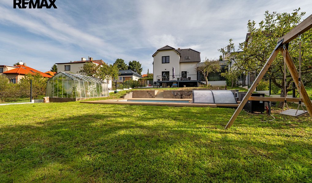 Pronájem domu 199 m² s pozemkem 752 m², Říčany – náhled fotky 32
