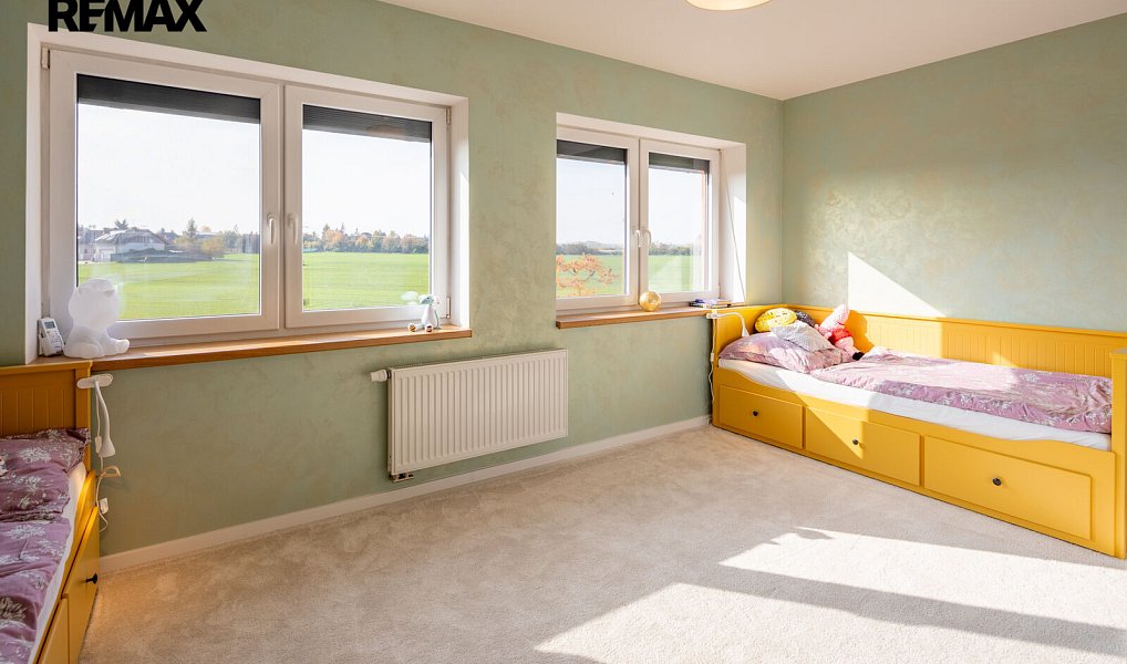 Prodej domu 199 m² s pozemkem 524 m², Hovorčovice – náhled fotky 27