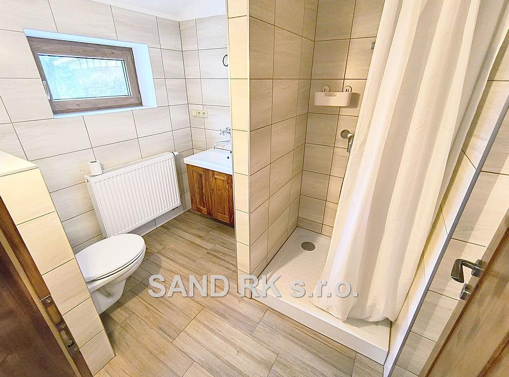 Prodej domu 256 m² s pozemkem 856 m² – fotografie 3