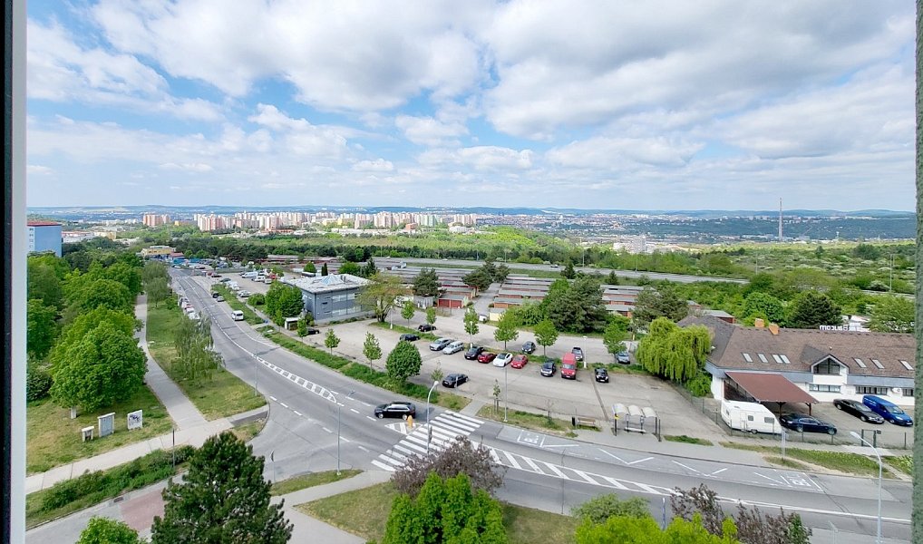 Prodej bytu 3+1 74 m², Brno – náhled fotky 37