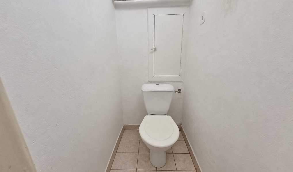 Pronájem bytu 2+1 56 m², Stráž pod Ralskem – náhled fotky 7