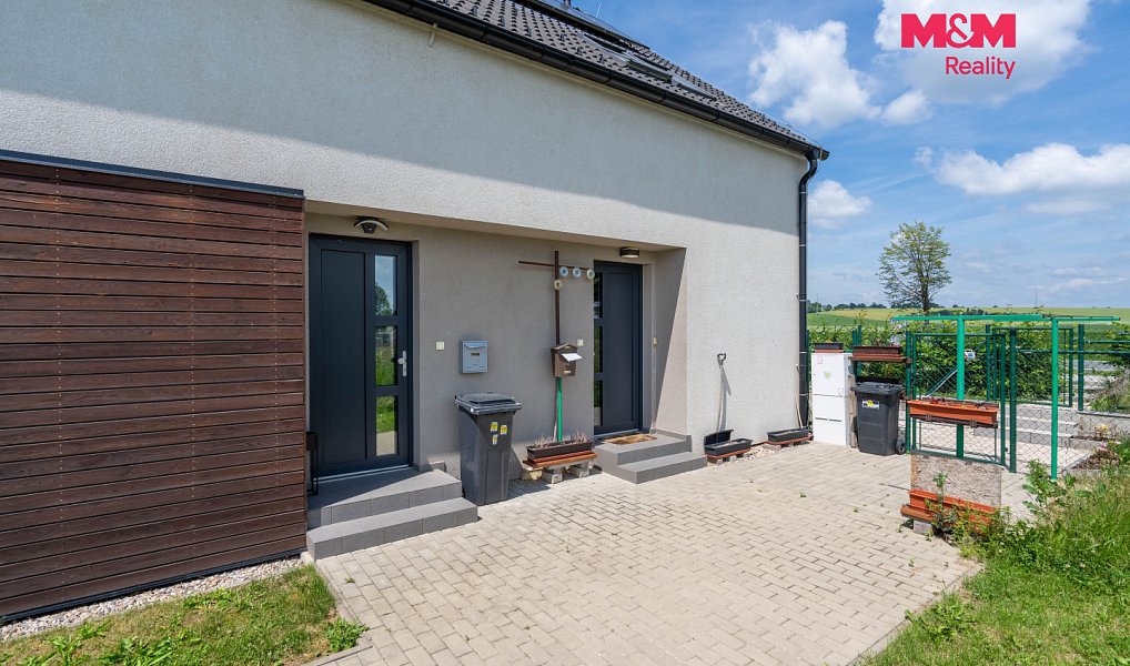 Prodej domu 102 m² s pozemkem 200 m², Smiřice – náhled fotky 16