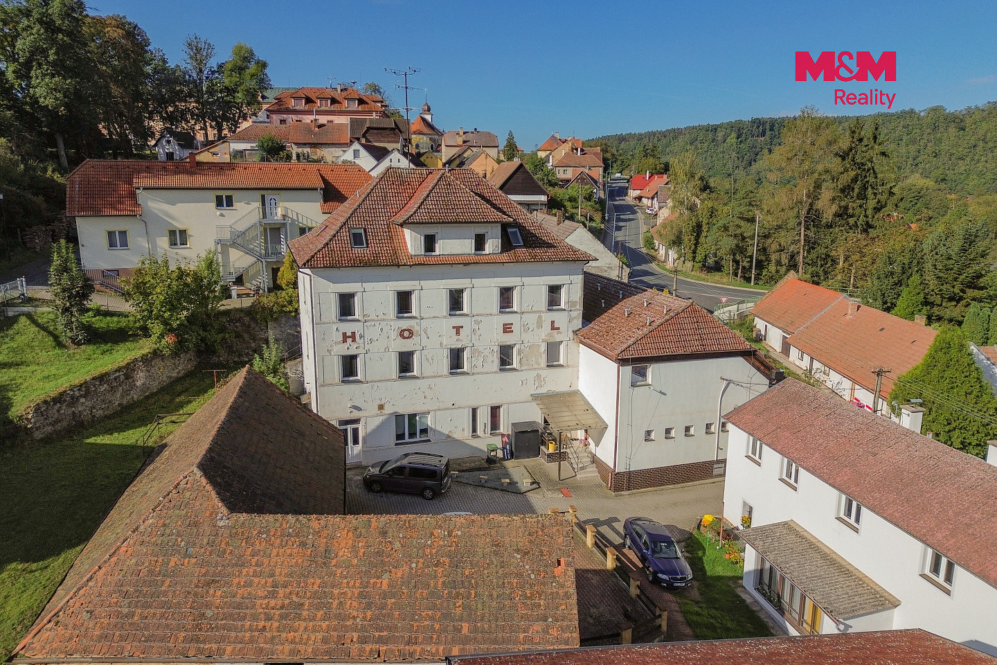 Prodej ubytovacího objektu 879 m² – fotografie 5