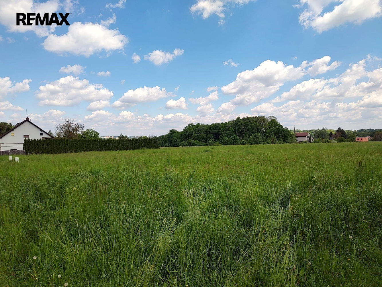 Prodej stavebního pozemku 2 600 m² — photo 2
