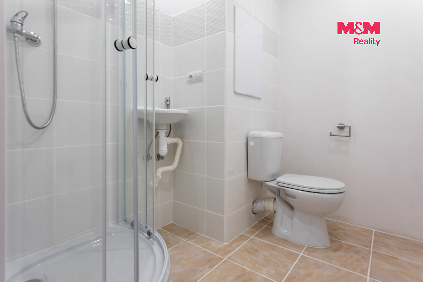 Pronájem bytu 1+1 43 m² – fotografie 3