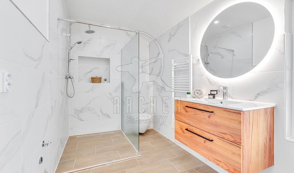 Prodej bytu 5+kk 104 m², Kněžmost – náhled fotky 8