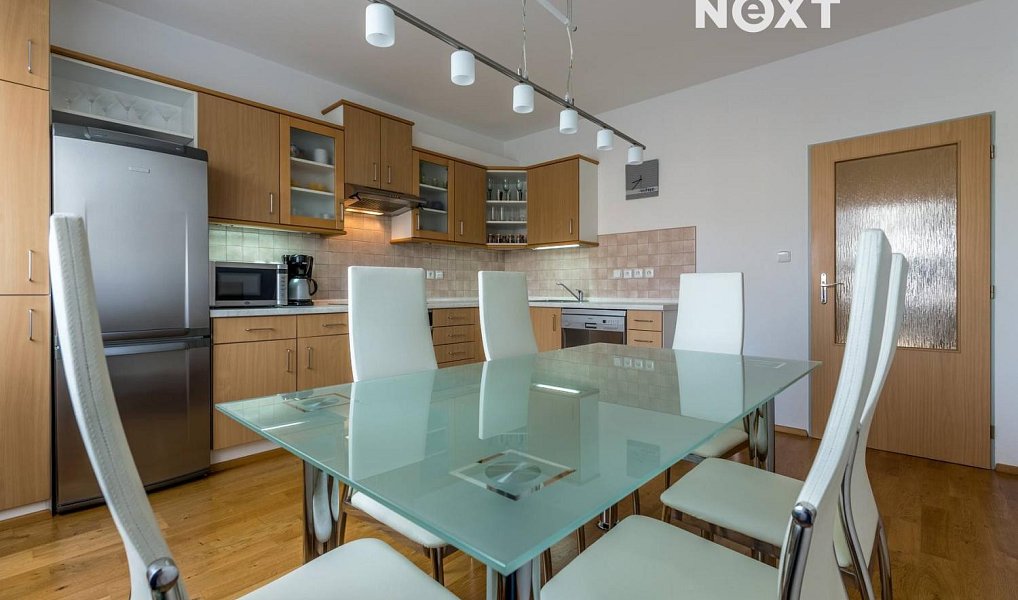 Prodej bytu 3+1 89 m², Zliv – náhled fotky 3