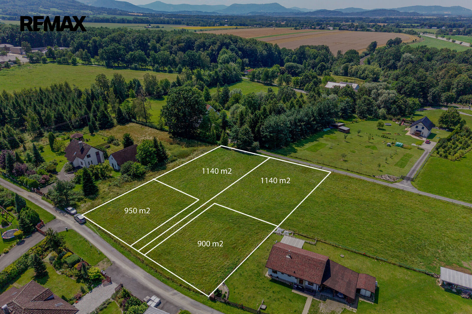 Prodej stavebního pozemku 4 127 m²