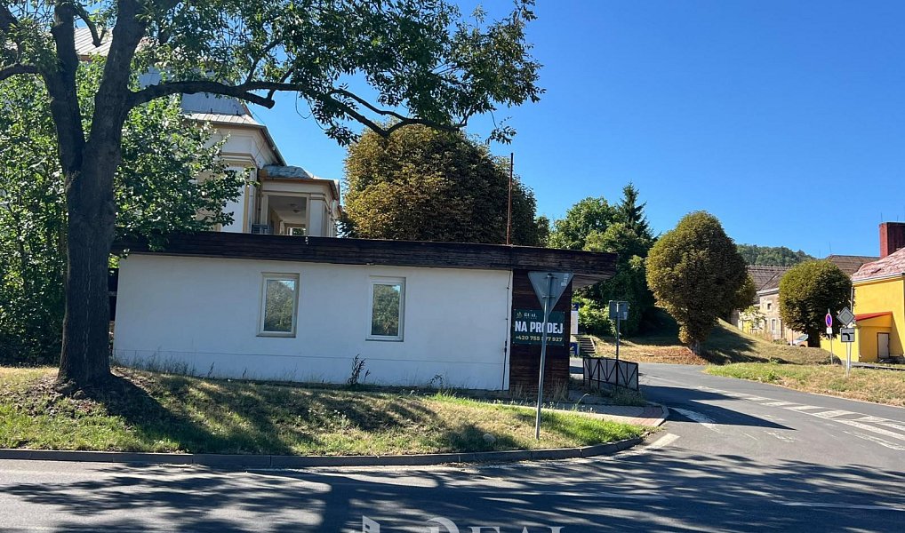 Pronájem komerčního prostoru, 68 m², Most