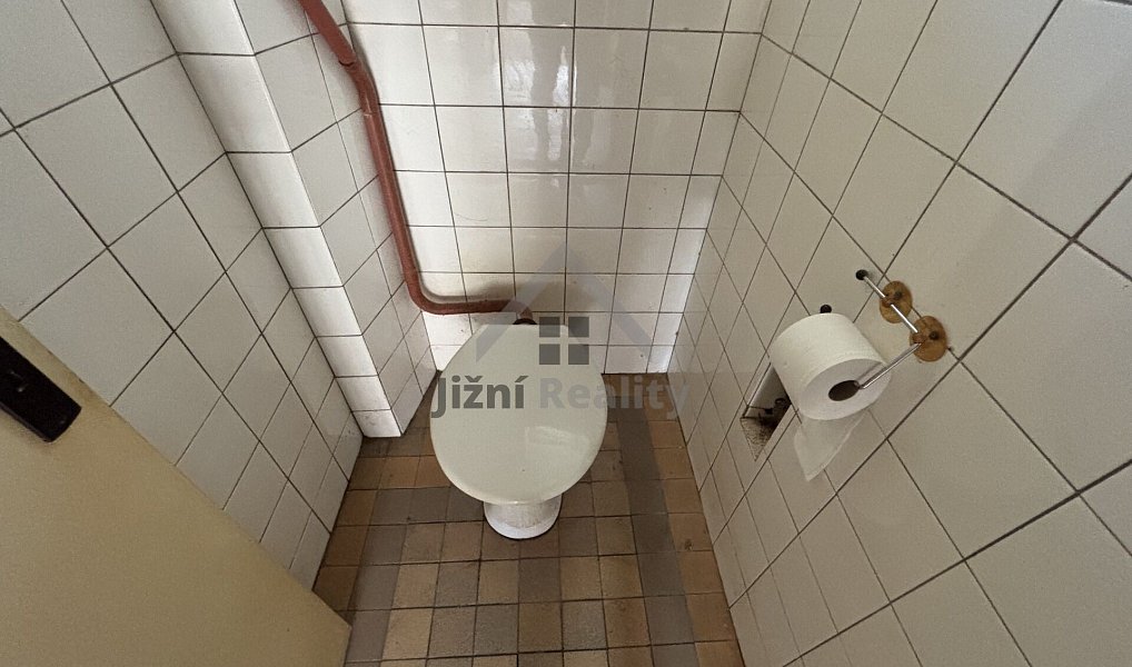 Prodej domu 200 m² s pozemkem 1 379 m², Dívčice – náhled fotky 5