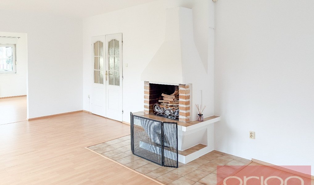 Pronájem domu 365 m² s pozemkem 539 m², Praha – náhled fotky 2