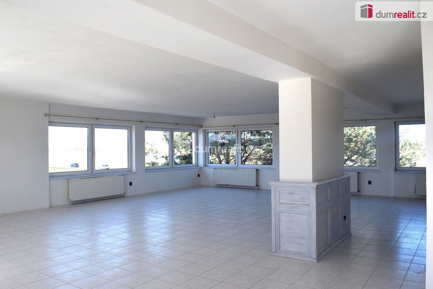 Pronájem komerčního objektu (jiného typu) 139 m² — photo 5