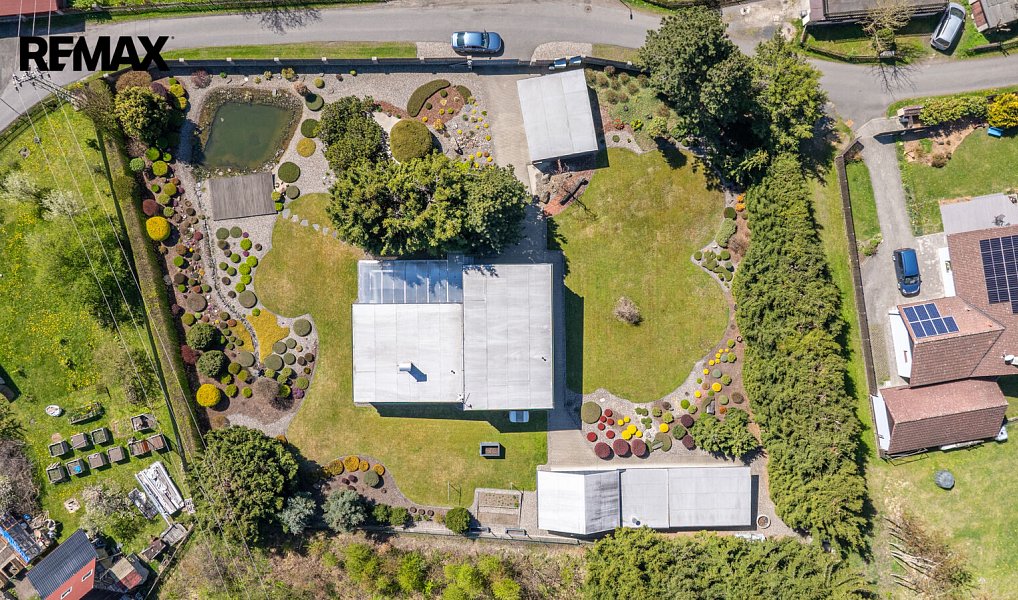 Prodej domu 227 m² s pozemkem 2 787 m², Okrouhlá – náhled fotky 38