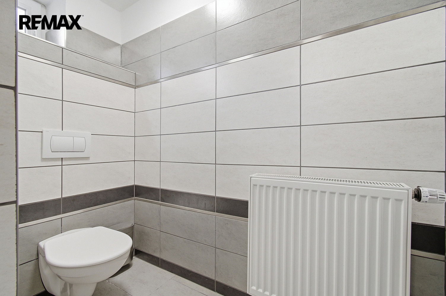 Prodej domu 207 m² s pozemkem 1 227 m² – pohled 3