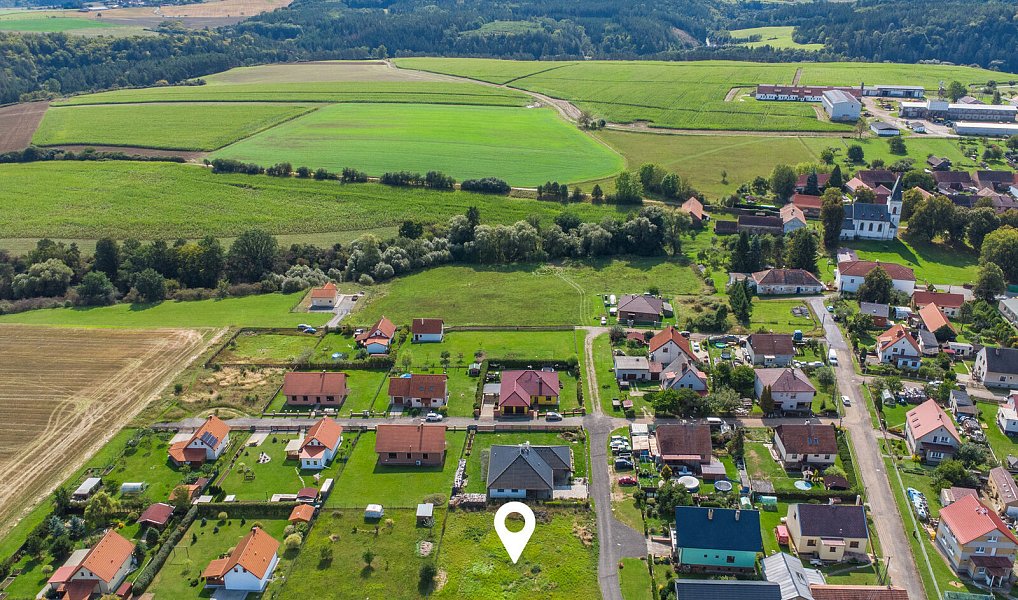 Prodej zahrady 983 m², Mlečice – náhled fotky 8