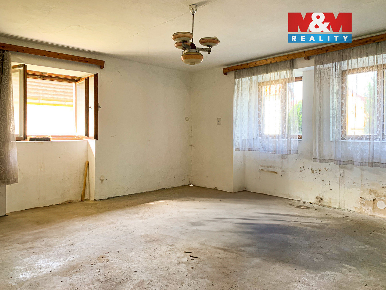 Prodej domu 350 m² s pozemkem 1 892 m² – fotografie 3