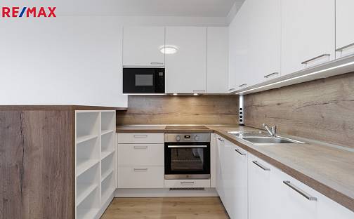 Pronájem bytu 2+kk 53 m², Stočesova, Praha 6 - Ruzyně