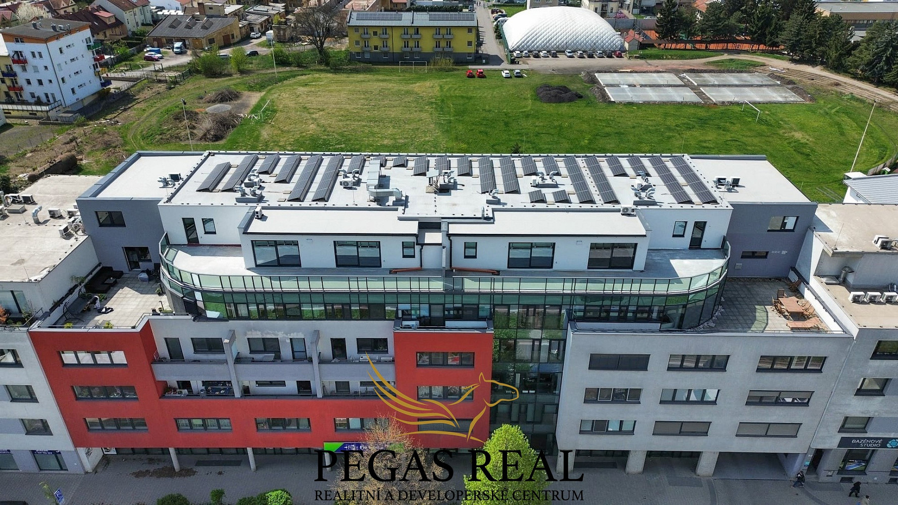 Prodej kanceláře 73 m² – fotografie 2